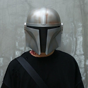 Star Wars Hasbro Galaxy's Outer Edge Trading Post The Mandalorian Battle-Worn Mask Gray